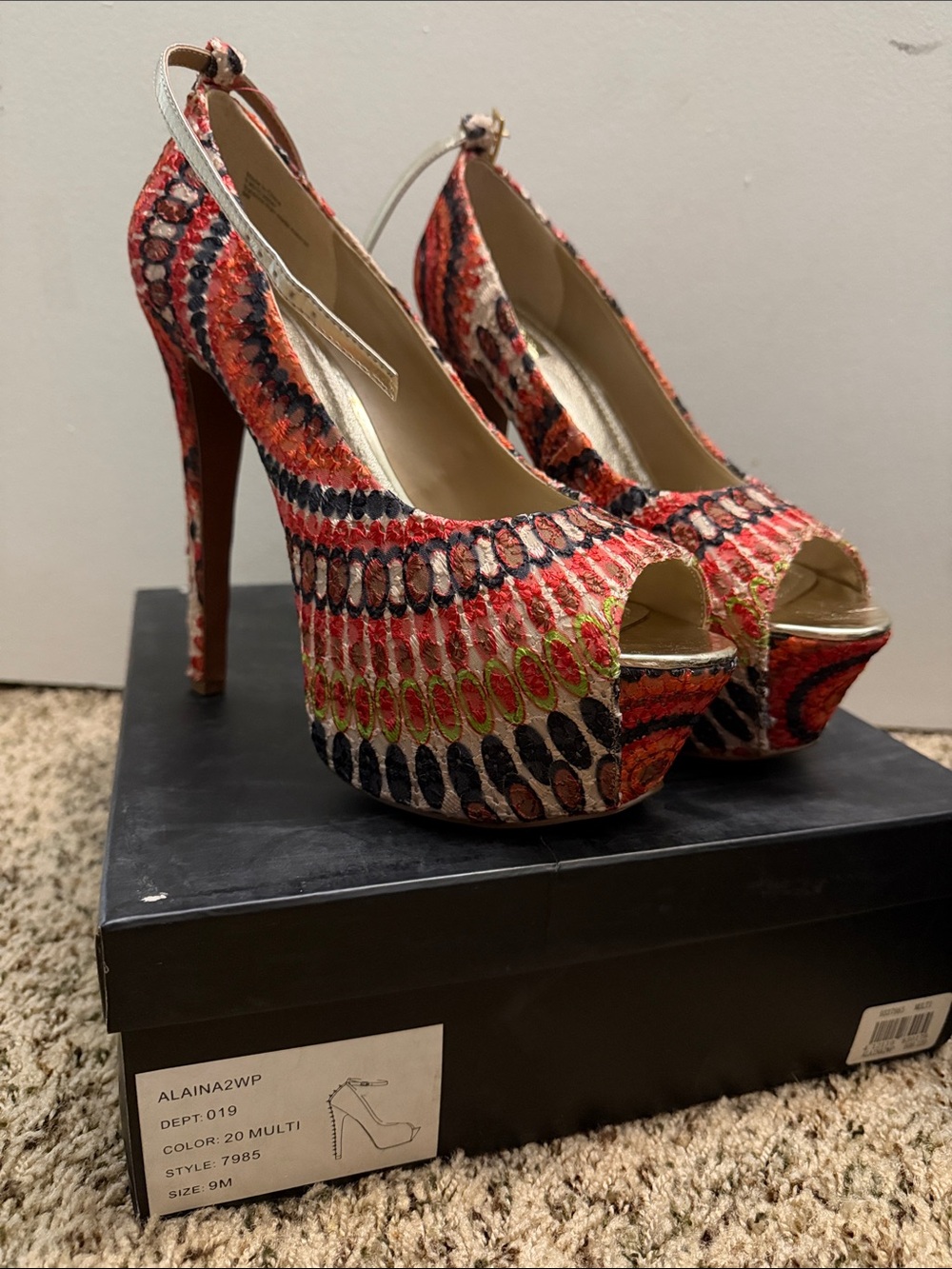 NIB Bakers Y2K Wild Pair Multi-Color Peep-Toe Platform Slingbacks Gold studs 9M
